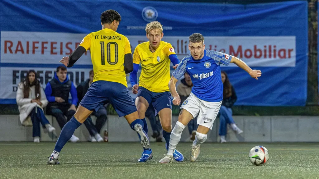 Länggasse holte 3 wichtige Punkte beim FC Goldstern.