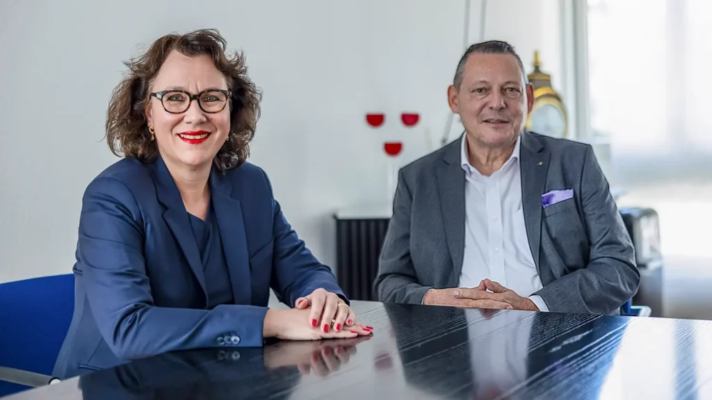 GastroBern-Direktorin Tatjana Rothenbühler und Präsident Tobias Burkhalter.