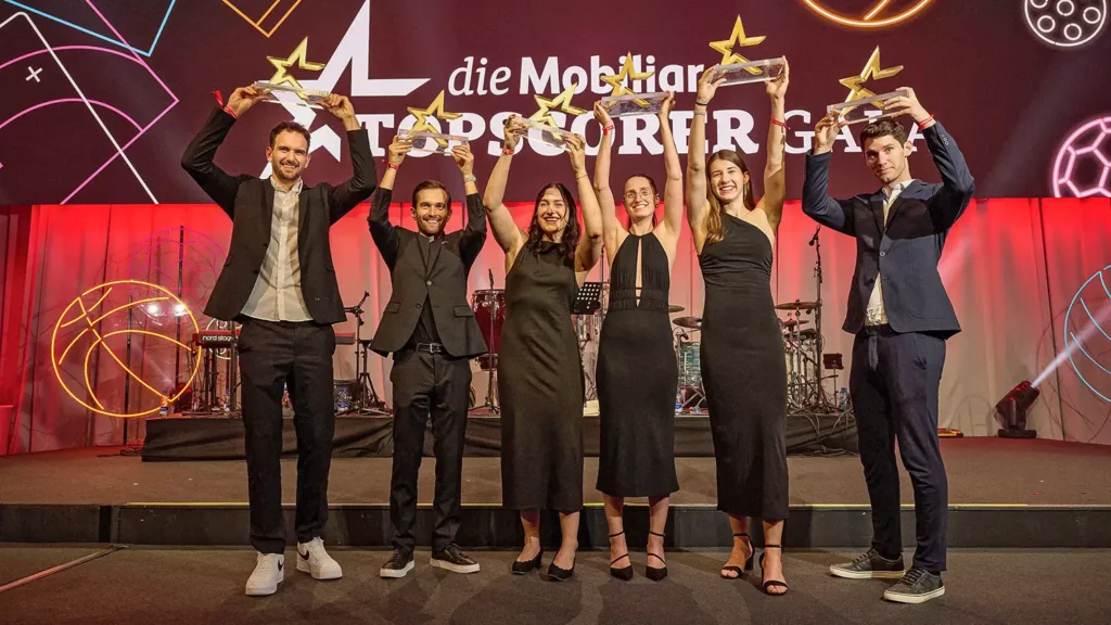 Sie sammelten letzte Saison am meisten Punkte: Julian Weisigk (Volley Amriswil), Albin Sjögren (Zug United), Annika Lauper (Rotweiss Thun), Laure Margot (Nyon Basket), Tabea Eichler (Sm’Aesch Pfeffingen) und Robert Zinn (Lions de Genève). Noam Leopold (Pfadi Winterthur) und Isabelle Gerig (Zug United) waren nicht vor Ort.